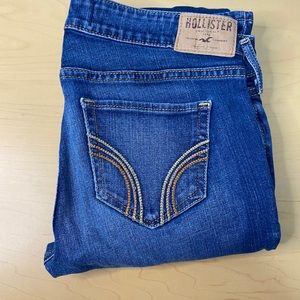 Hollister flair bottom jeans!